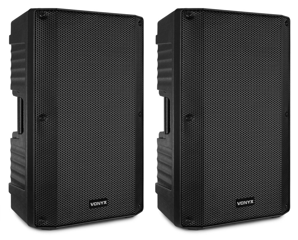 Vonyx audio VSS150 - SET SISTEMA ACTIVO DE ALTAVOCES PA ESTÉREO 15", amplificador dual 1.000W. stereo reproductor USB y receptor BT para stream tu música de forma inalámbrica desde smartphone o tableta(1 activo y 1 pasivo de 15")