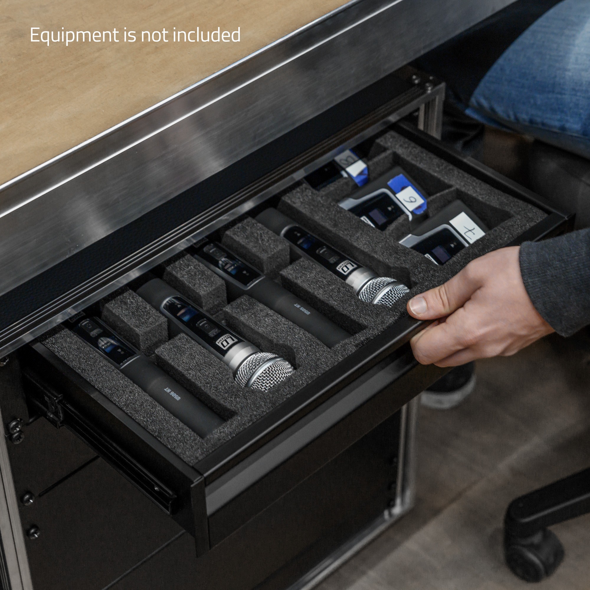 Adam Hall 19" Parts 874 E 01 A Cajón de rack de aluminio ERGO de 19", 1 U - Imagen 7