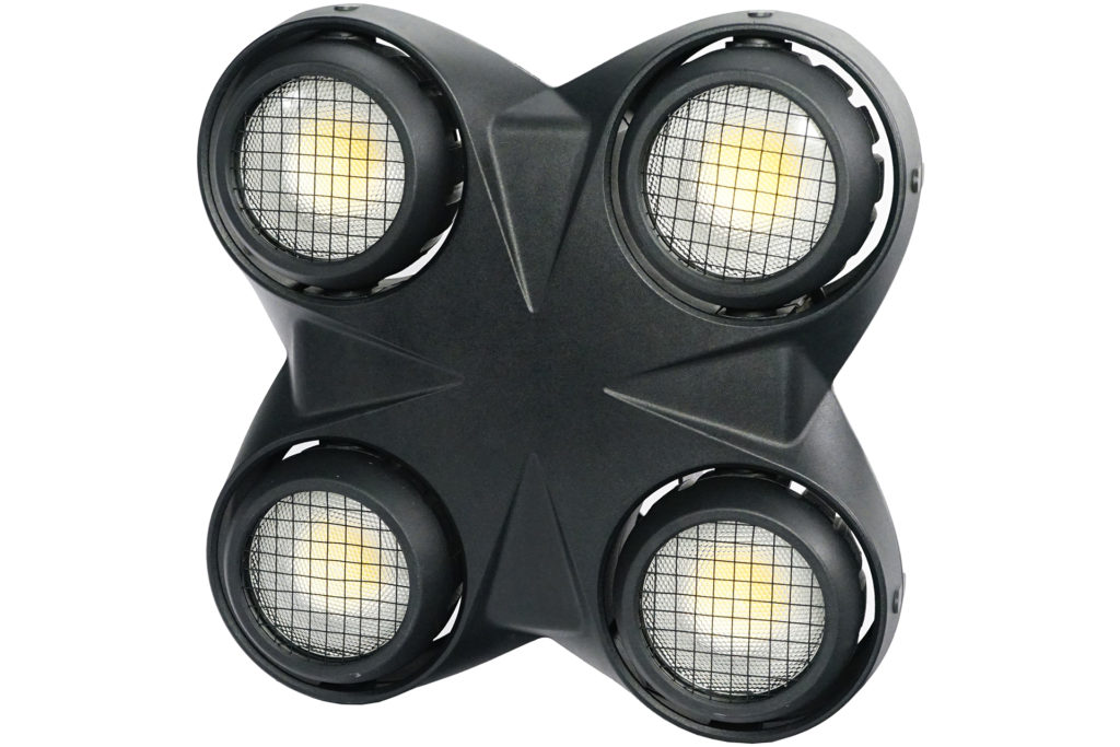 FOS BLINDER INNOVATIVE - Cegadora muy potente con 4 unidades de COB LED de alta potencia. Permite ajustar el ángulo de proyección. Salida de 35.000 lúmenes. Öptica de 60° de apertura. Temperatura de color: 3000K. IP65
