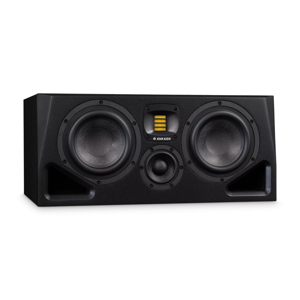 ADAM AUDIO - A77H - un sonido rico, espacioso y envolvente. Al  incorporar dos woofers de 7 pulgadas, un controlador de rango medio y el tweeter X-ART de ADAM Audio