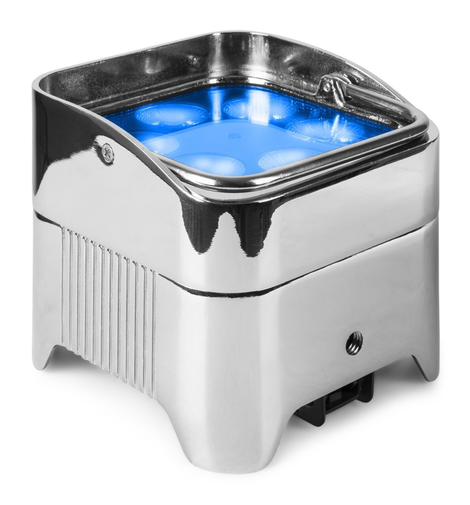 BeamZ - BBP96SC - FOCO PAR CON BATERIA 6X 12W WDMX, Led 6x 12W 6-en-1 RGBAW-UV Receptor DMX inalambrico integrado Pie integrado ajustable para posicionamiento en angulo Hasta 9 horas de trabajo (dependiendo de la intensidad) Recarga rapida en solo 3 horas DMX y Autonomo