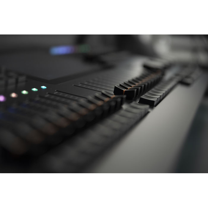 Showtec - LAMPY 40 2U - Consola DMX con 40 faders y 2 Universos - Imagen 8