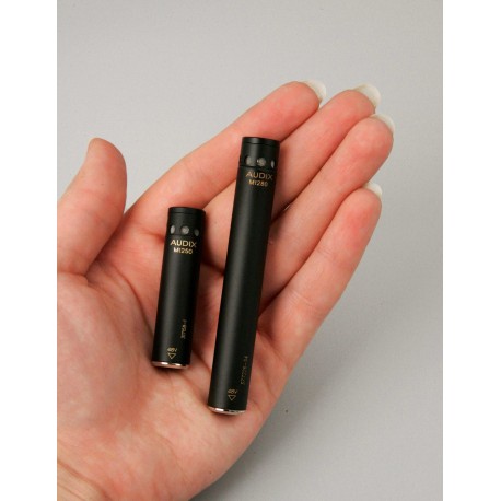 AUDIX - M1280BO NEGRO - Micrófono de condensador miniaturizado con un preamplificador totalmente integrado y un cable desmontable. Totalmente inmune a las interferencias de radiofrecuencia causadas por los teléfonos móviles y los dispositivos GSM. El micrófono de condensador M1280B está equipado con una cápsula cardioide y también está disponible con cápsulas hipercardioides, omnidireccionales o shotgun.