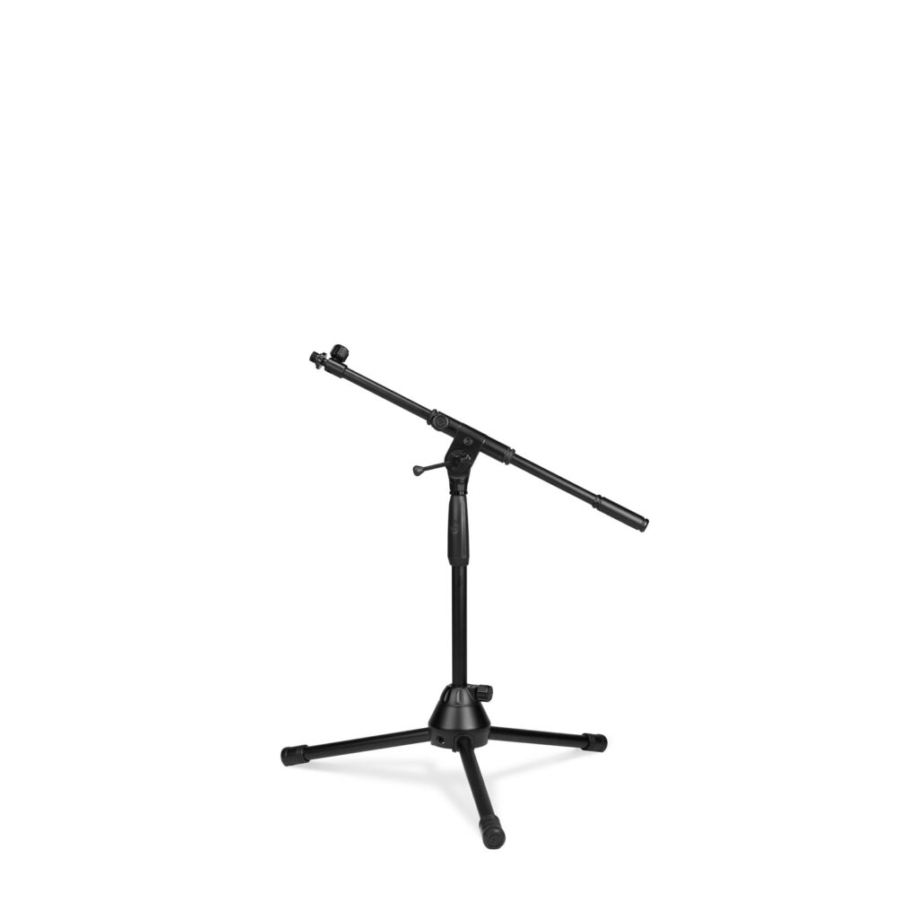 Gravity - TMS 4232 B Pie de micrófono de la serie Touring con trípode y brazo telescópico de 2 puntos de ajuste, negro