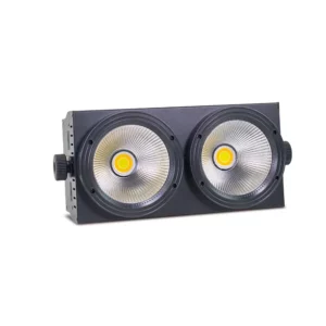 blinder_200-2_20250328090532 Mark - BLINDER 200 - Efecto cegadora. LED COB. 2 LEDs COB de 100 W. 3000 ºK y 6000 ºK. DMX Ch: 4 y 8